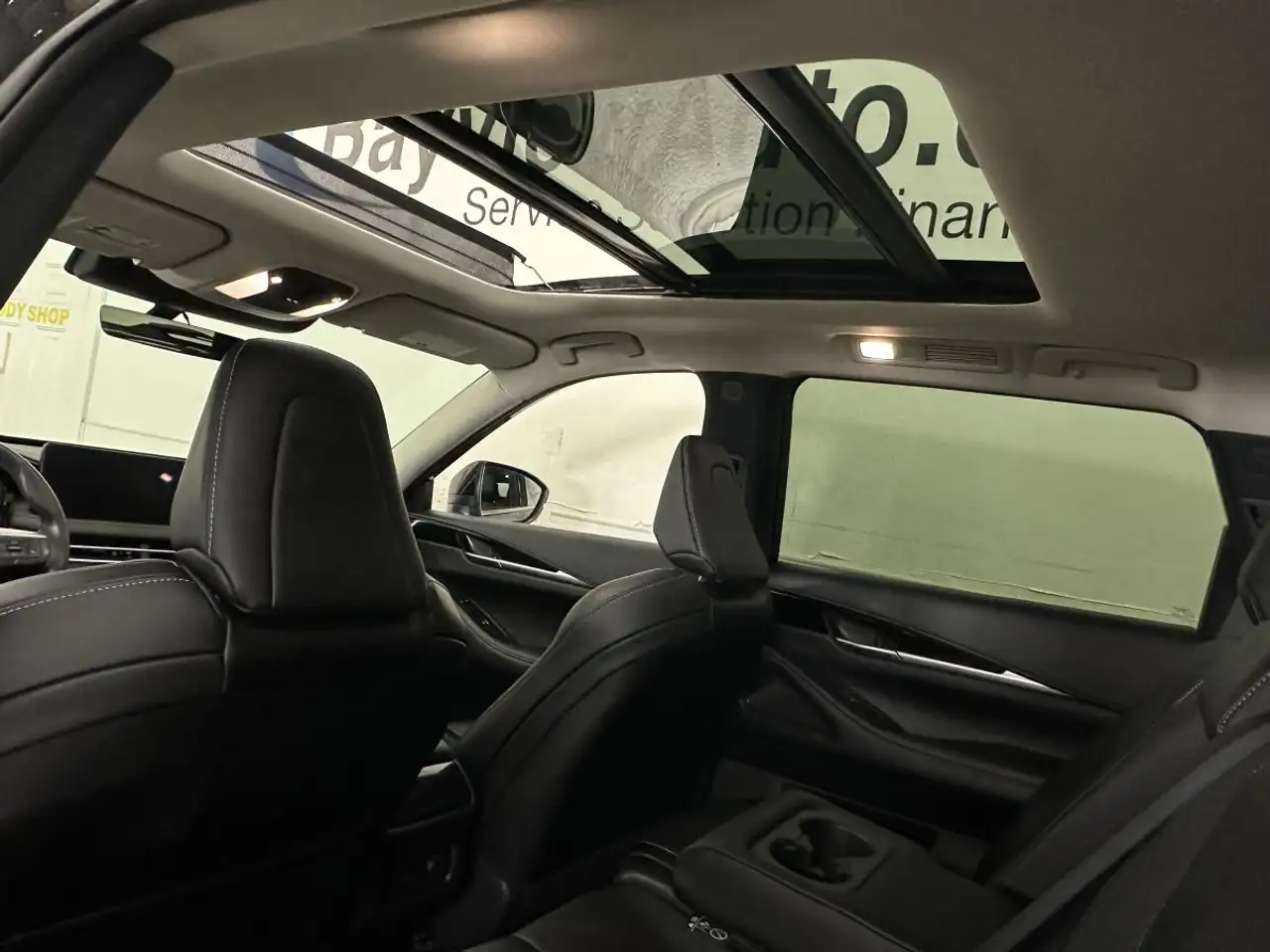Infiniti QX60 - Image 8