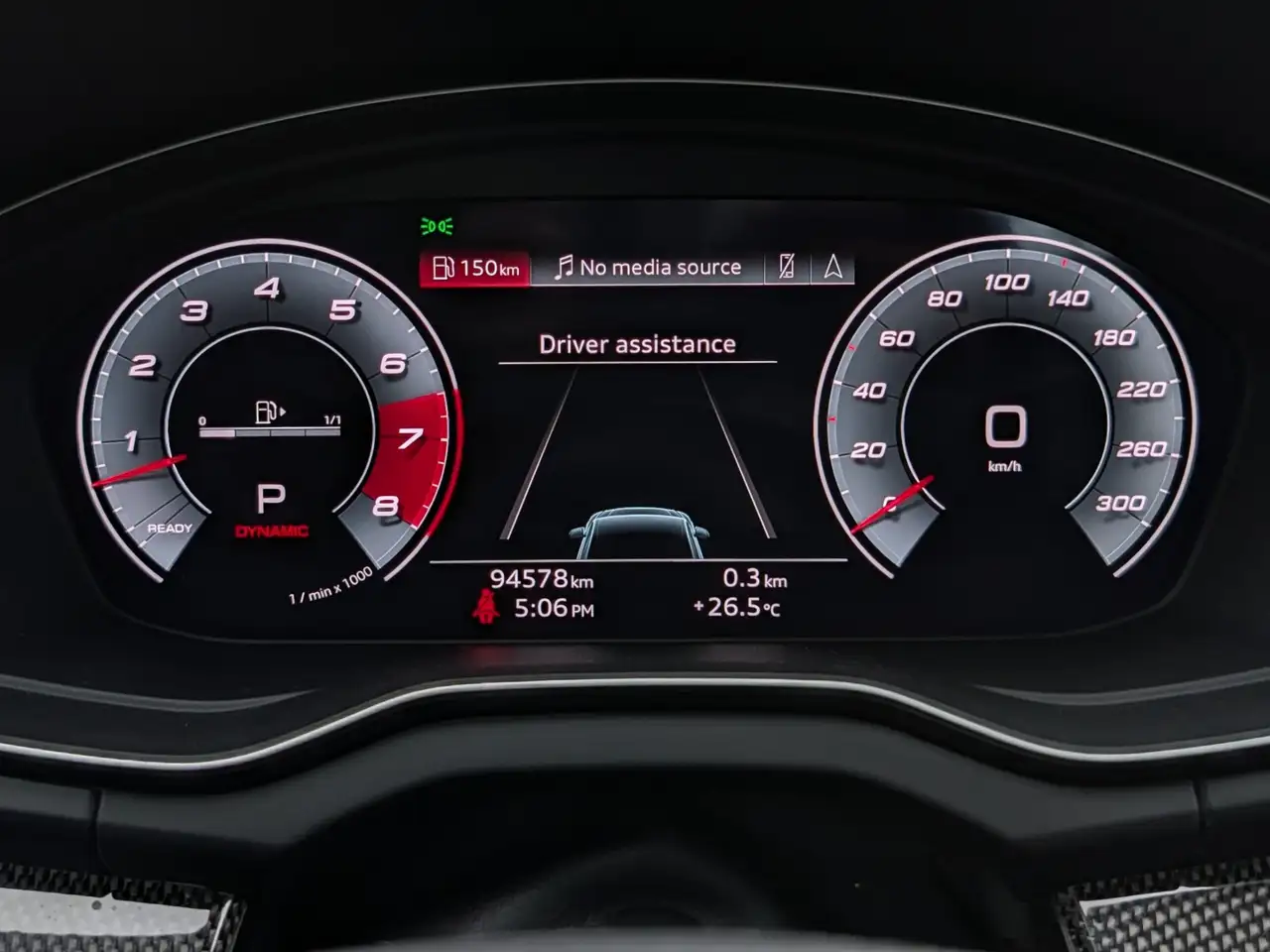 Audi SQ5 - Image 11