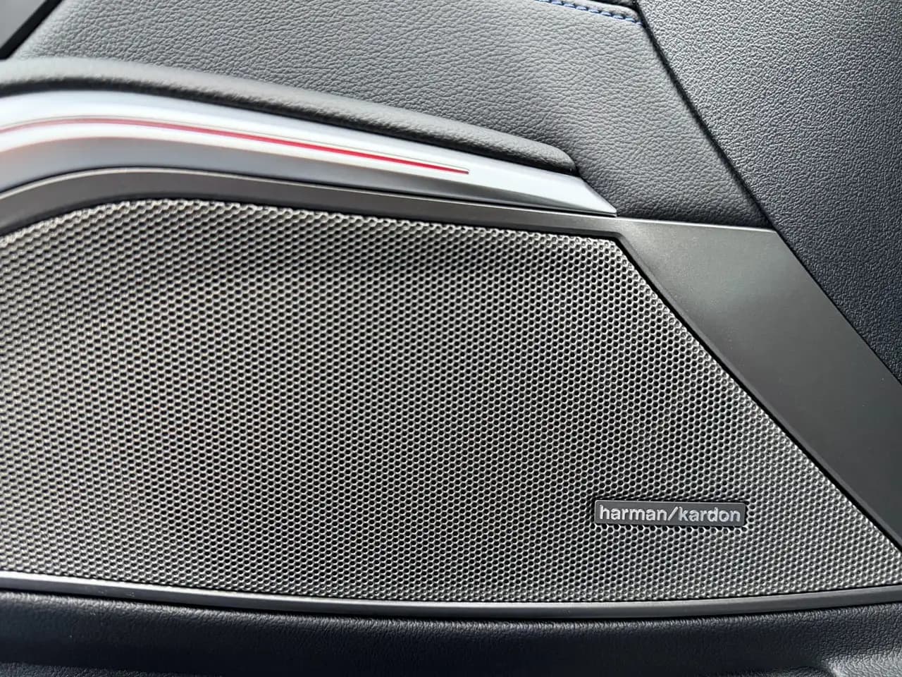 BMW 3 Series - Image 26