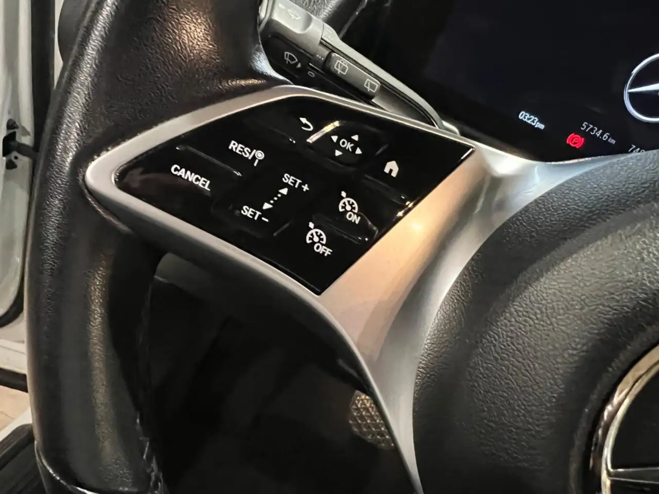 Mercedes-Benz GLB - Image 18