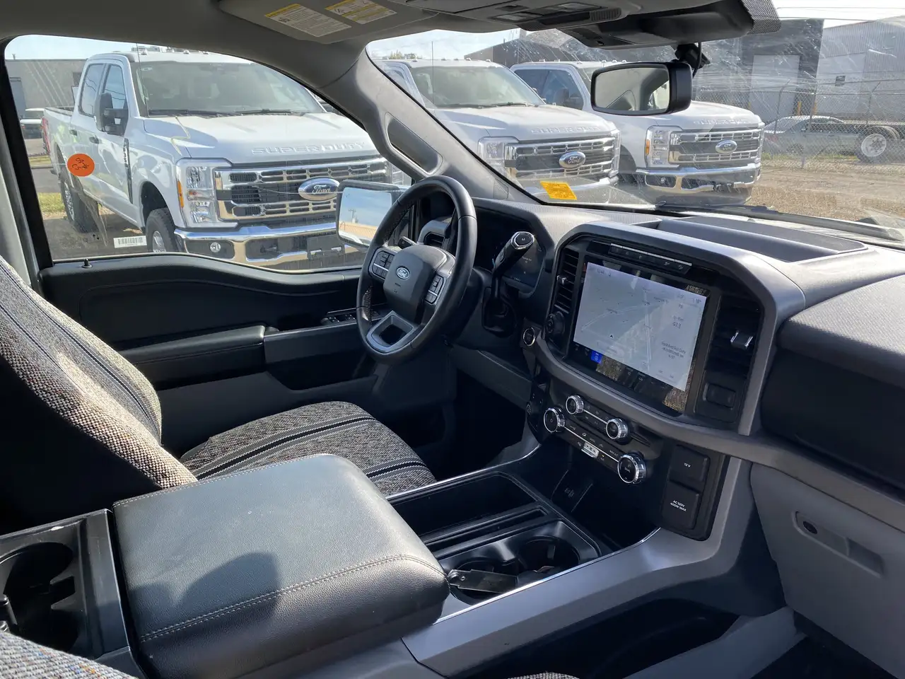 Ford F-150 - Image 28