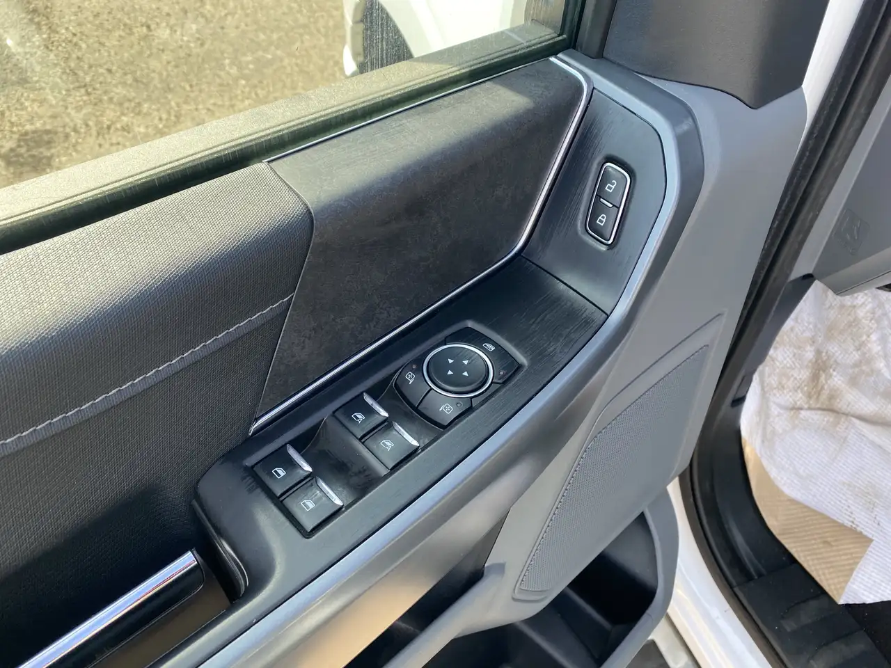 Ford F-150 - Image 6