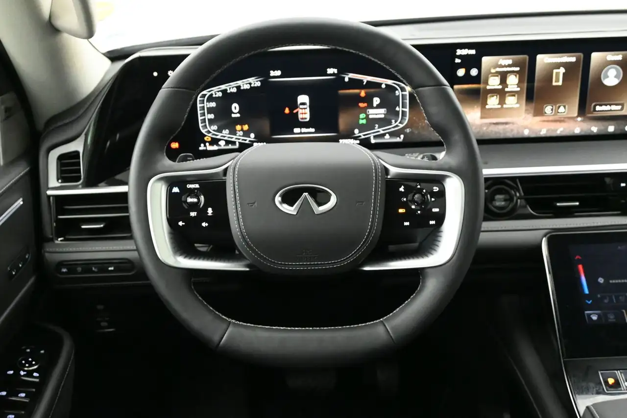 Infiniti QX80 - Image 28