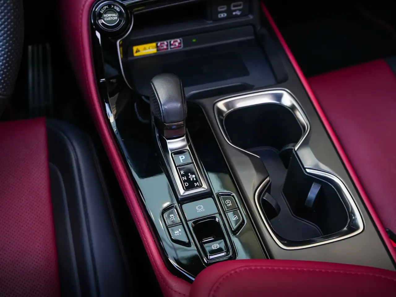 Lexus NX - Image 23