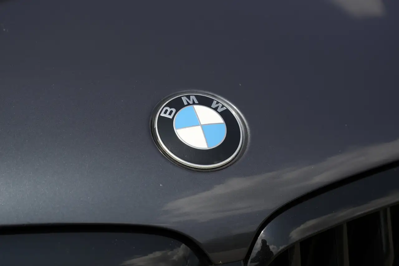 BMW X5 - Image 32