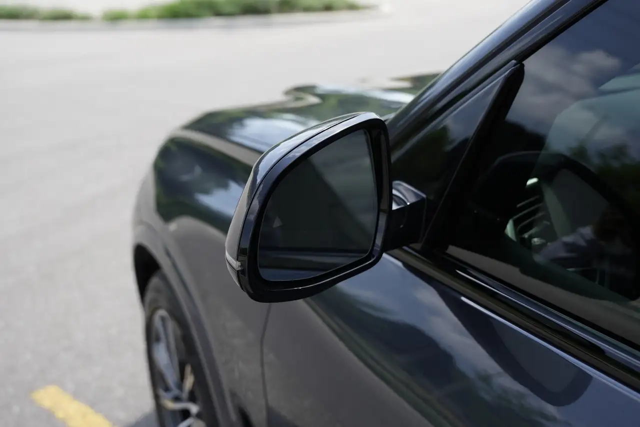 BMW X5 - Image 33