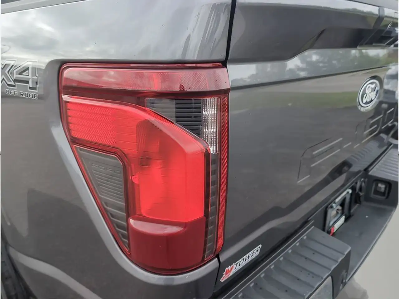 Ford F-150 - Image 13