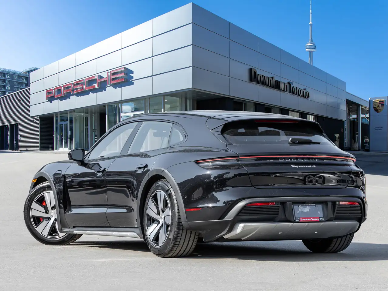Porsche Taycan - Image 6