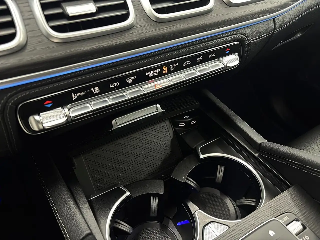 Mercedes-Benz GLE - Image 15