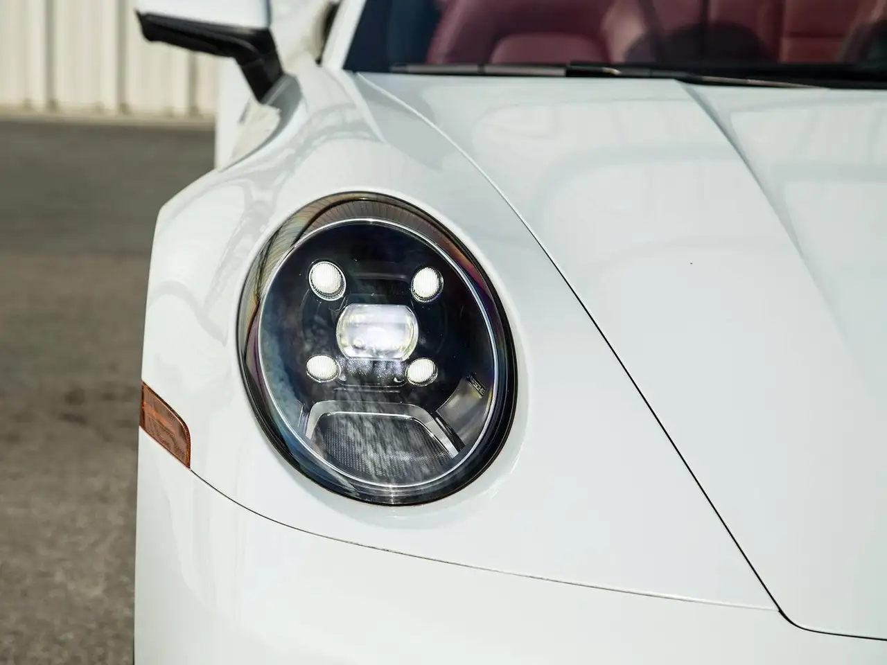 Porsche 911 - Image 14