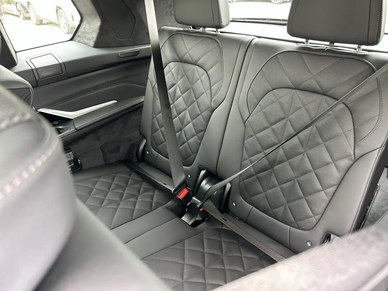 BMW X7 - Image 32
