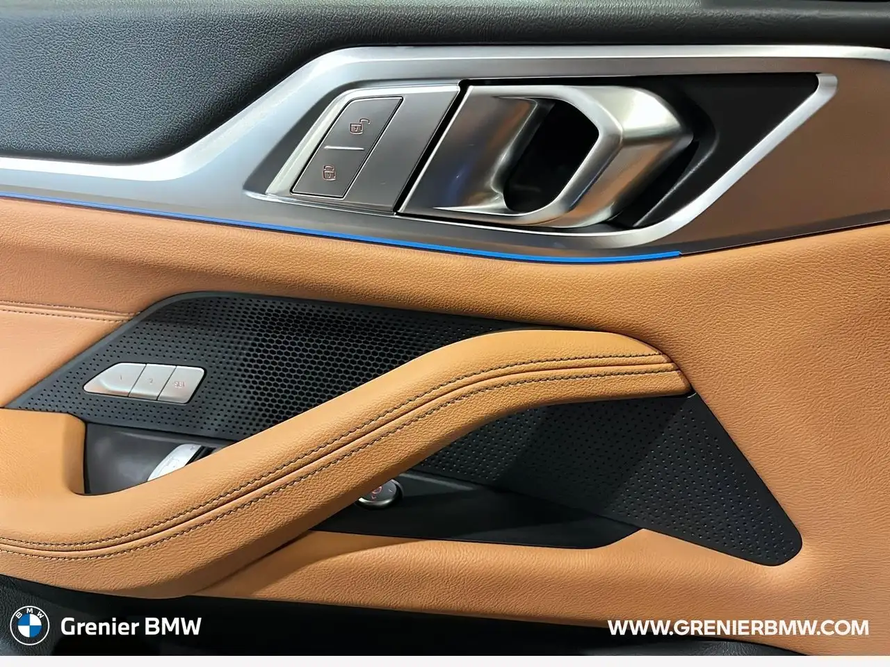 BMW i4 - Image 9