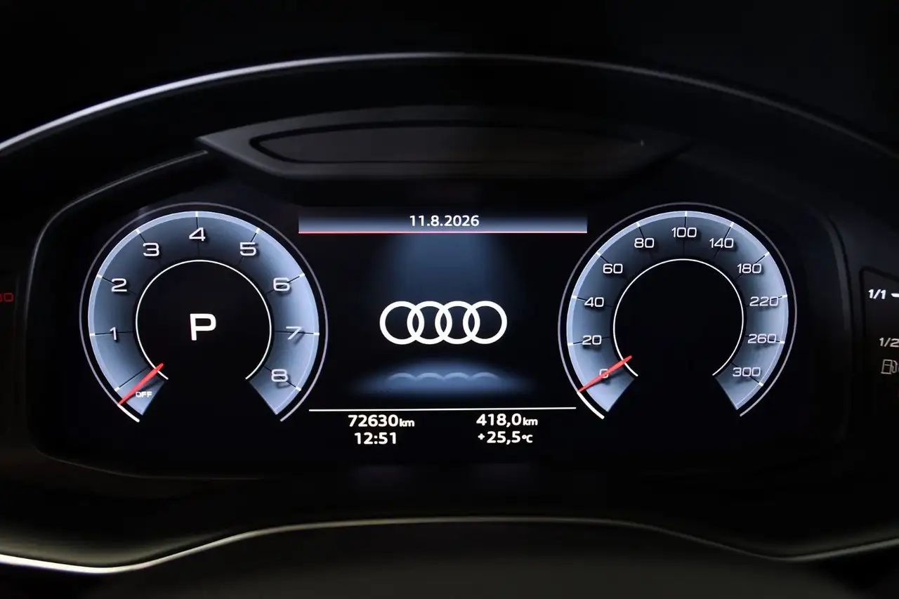 Audi Q7 - Image 19
