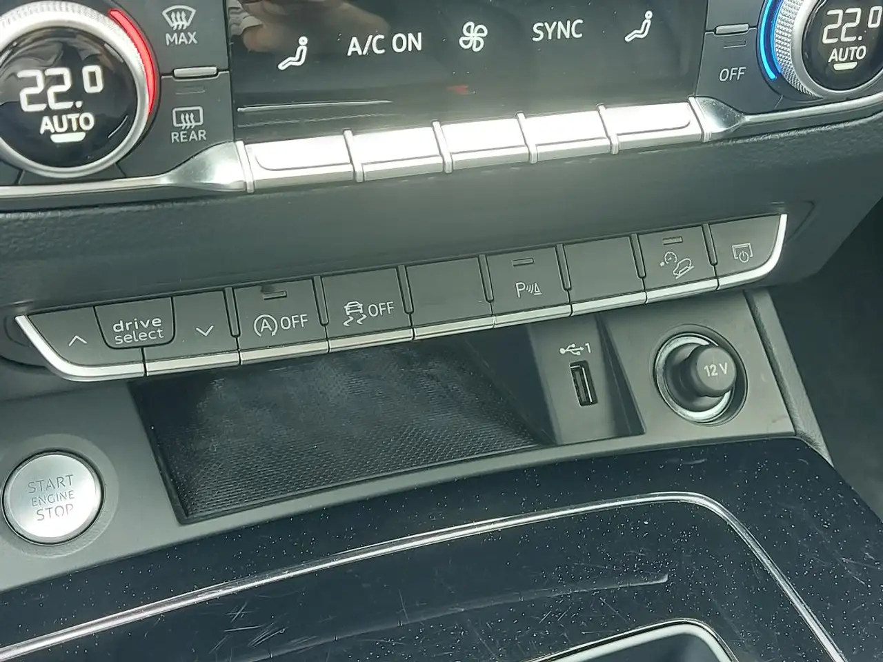 Audi Q5 - Image 29