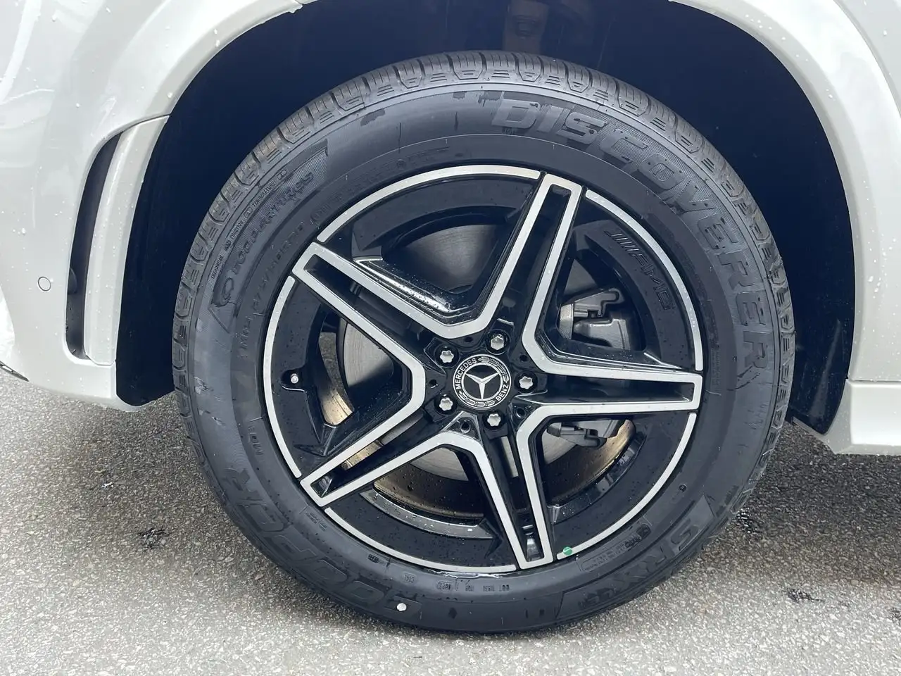 Mercedes-Benz GLE - Image 18