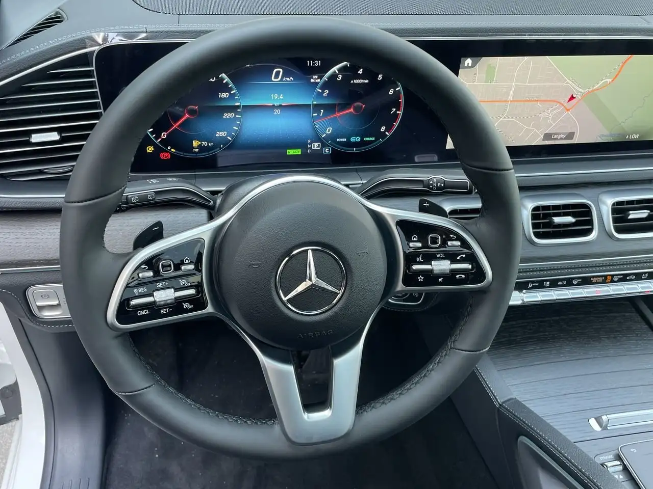Mercedes-Benz GLE - Image 22