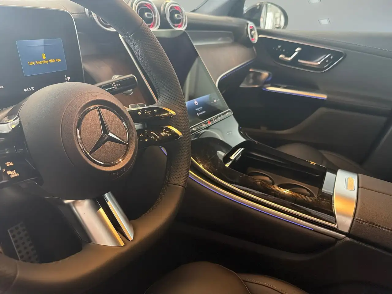 Mercedes-Benz GLC - Image 10