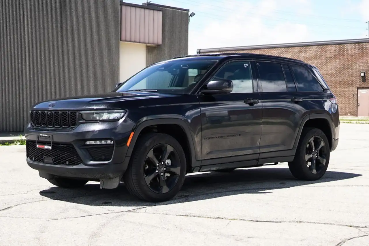 Jeep Grand Cherokee - Image 1