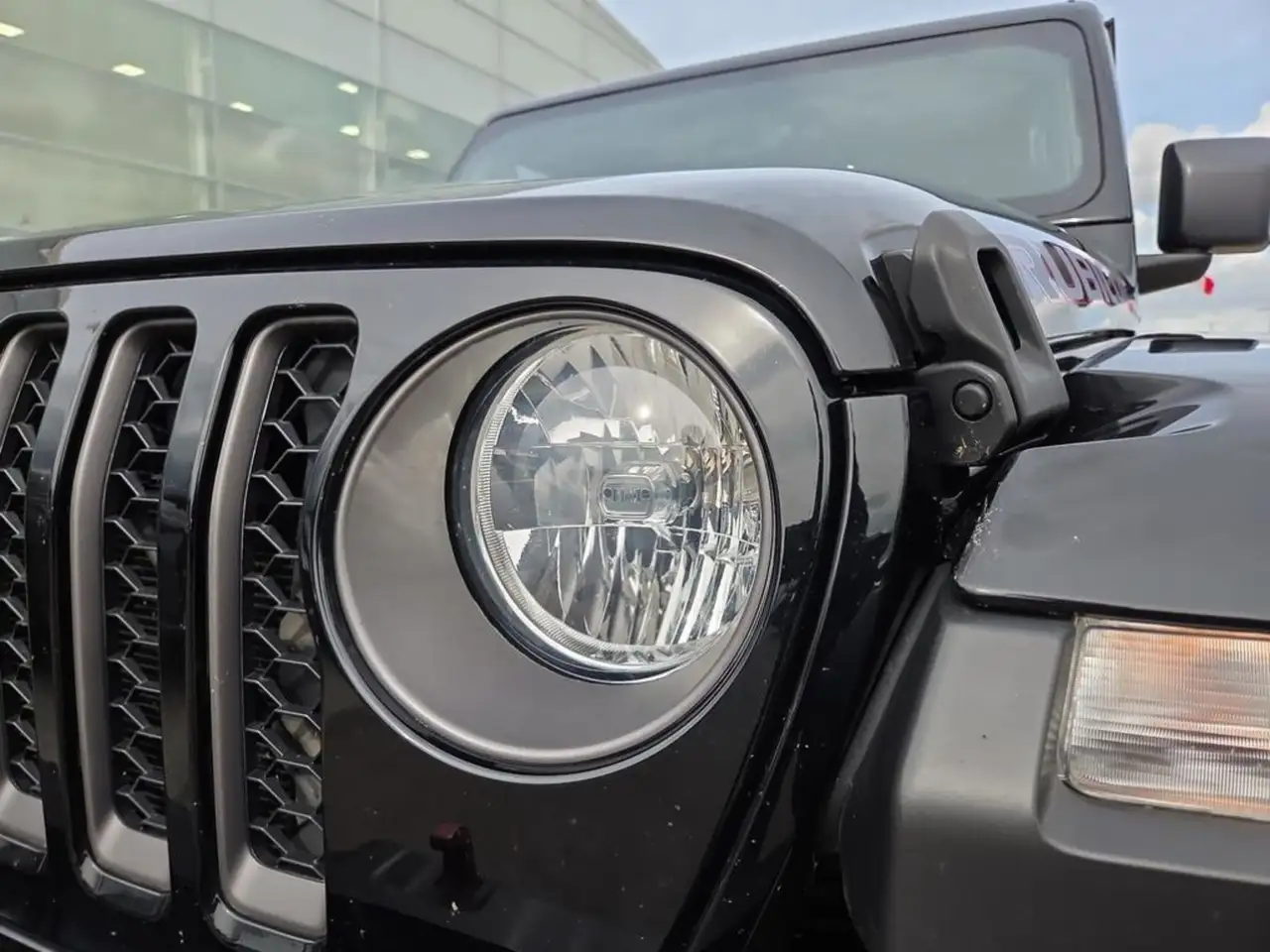 Jeep Gladiator - Image 8