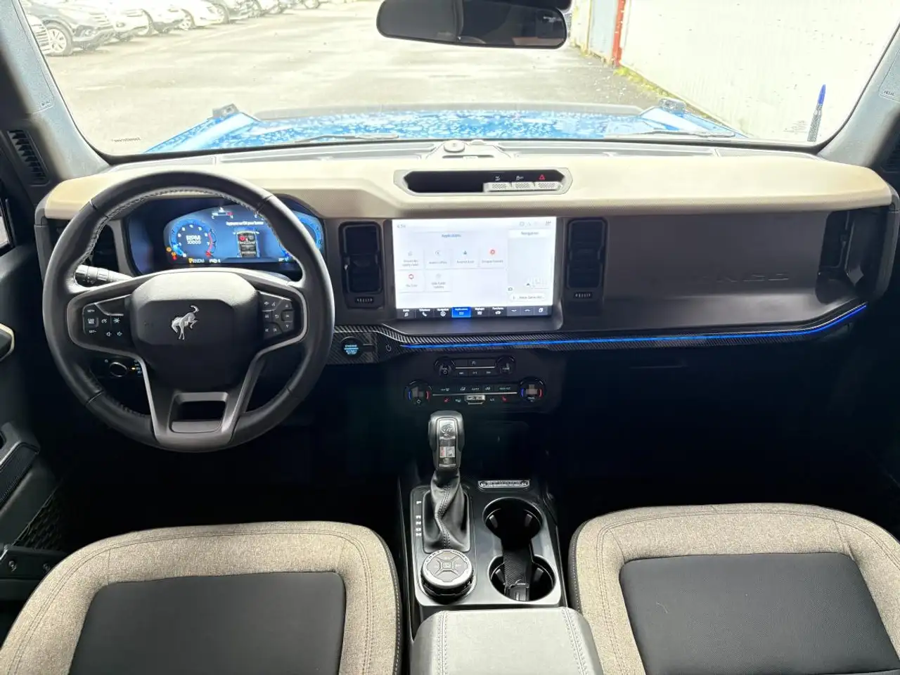 Ford Bronco - Image 22