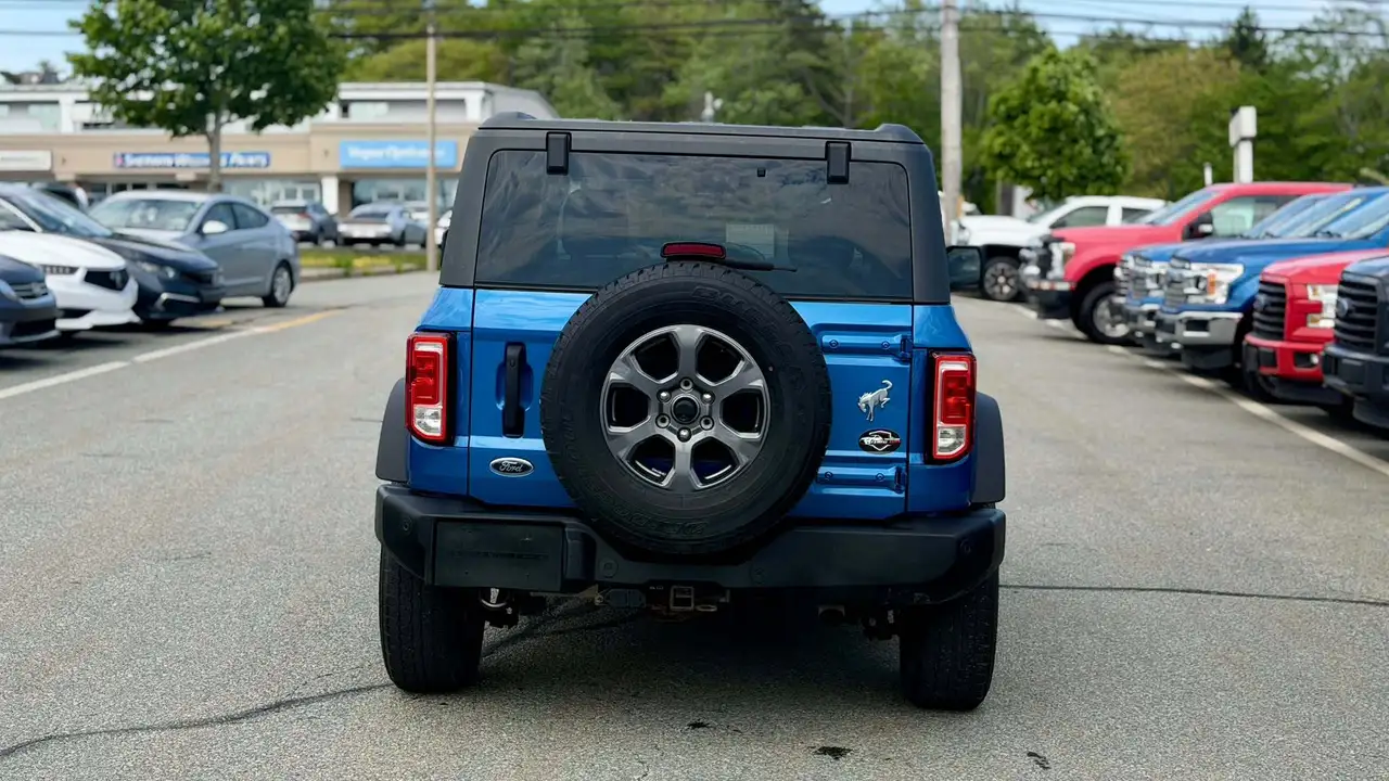 Ford Bronco - Image 6