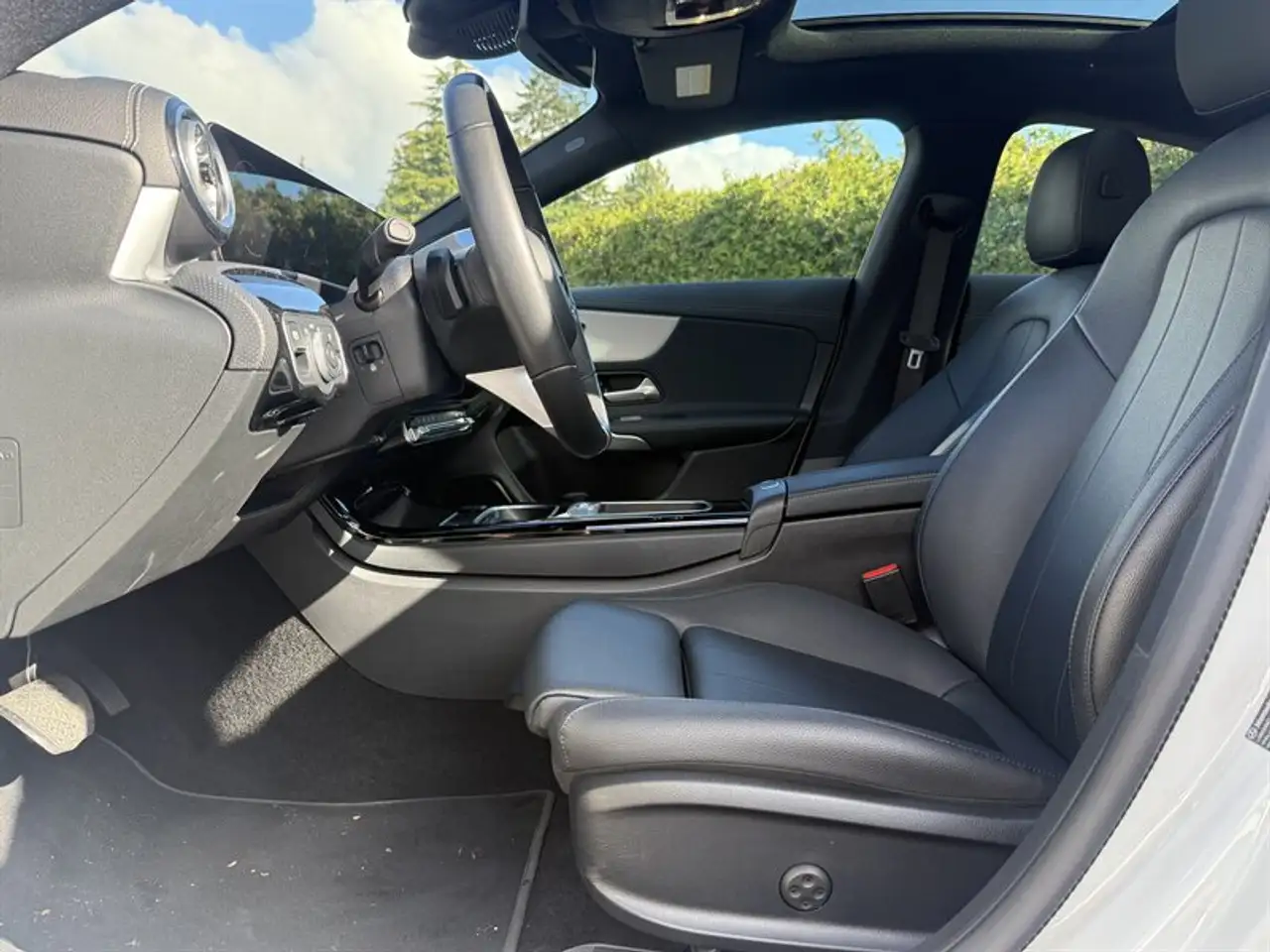 Mercedes-Benz CLA - Image 14