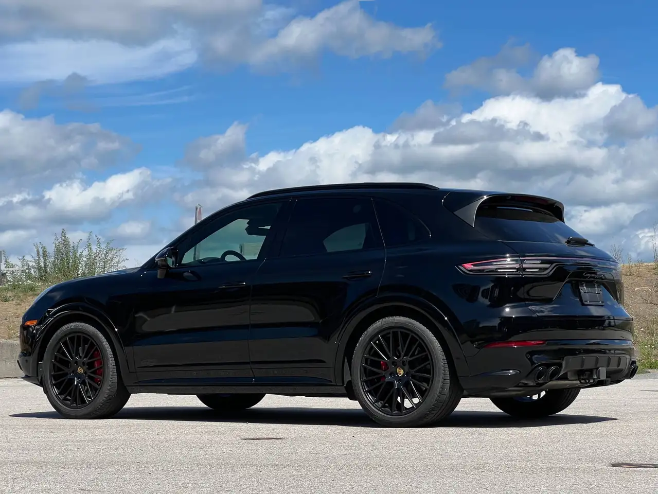 Porsche Cayenne - Image 5