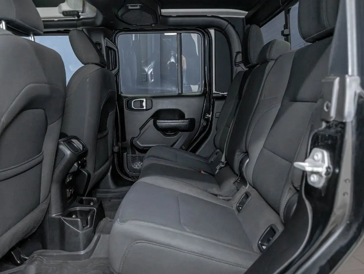 Jeep Gladiator - Image 26
