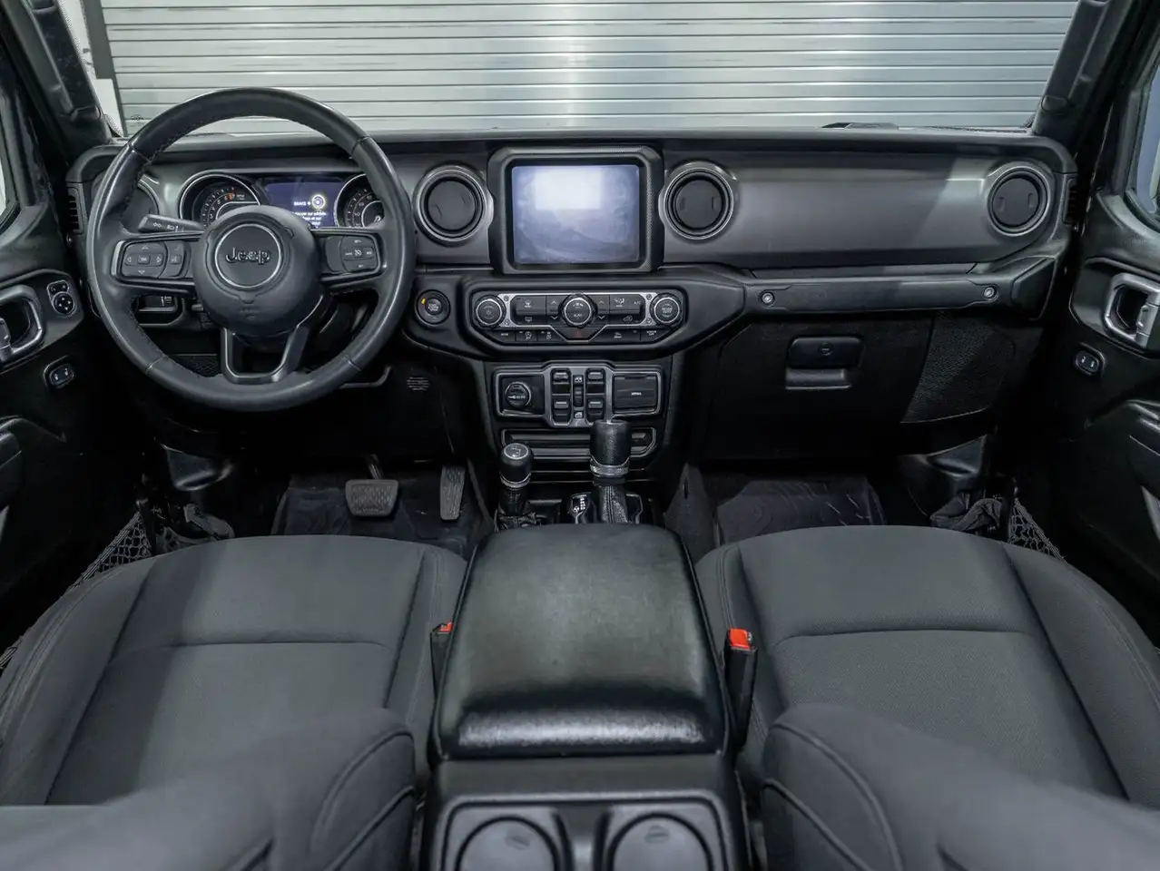 Jeep Gladiator - Image 12