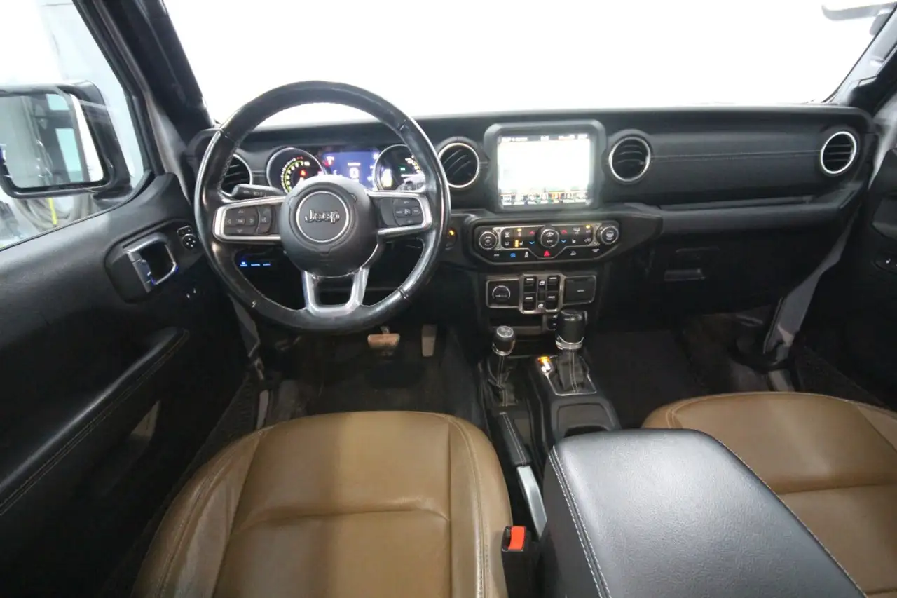 Jeep Wrangler - Image 3