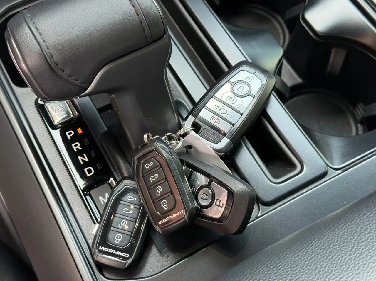 Ford F-150 - Image 24