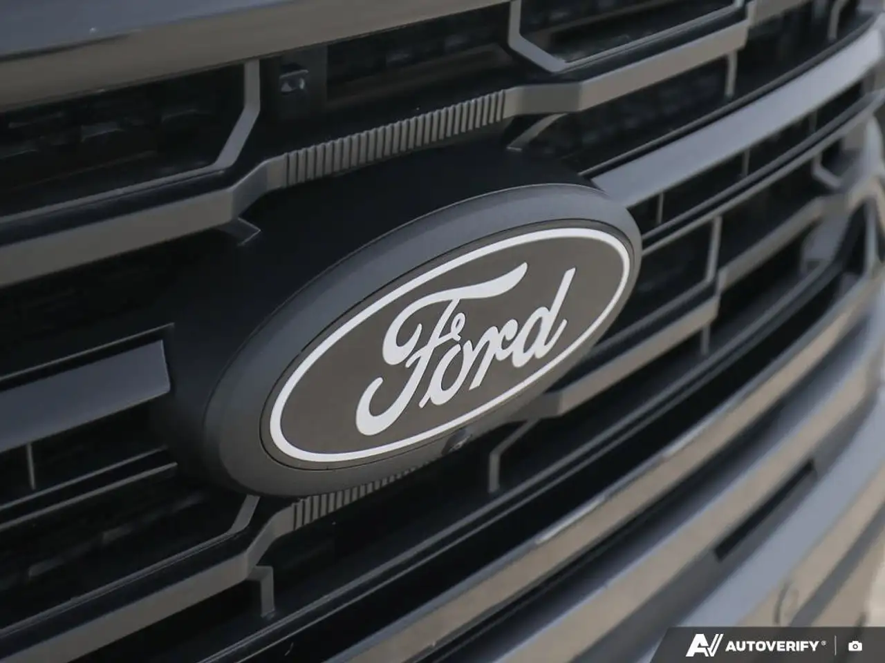 Ford F-150 - Image 22