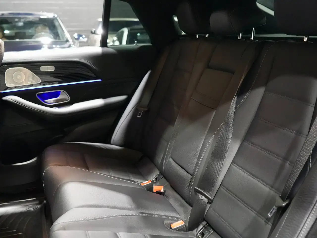 Mercedes-Benz GLE - Image 11