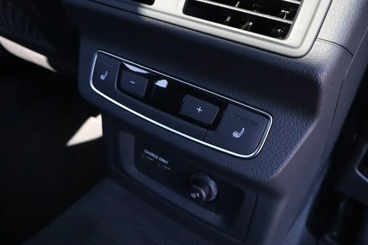 Audi Q5 - Image 22