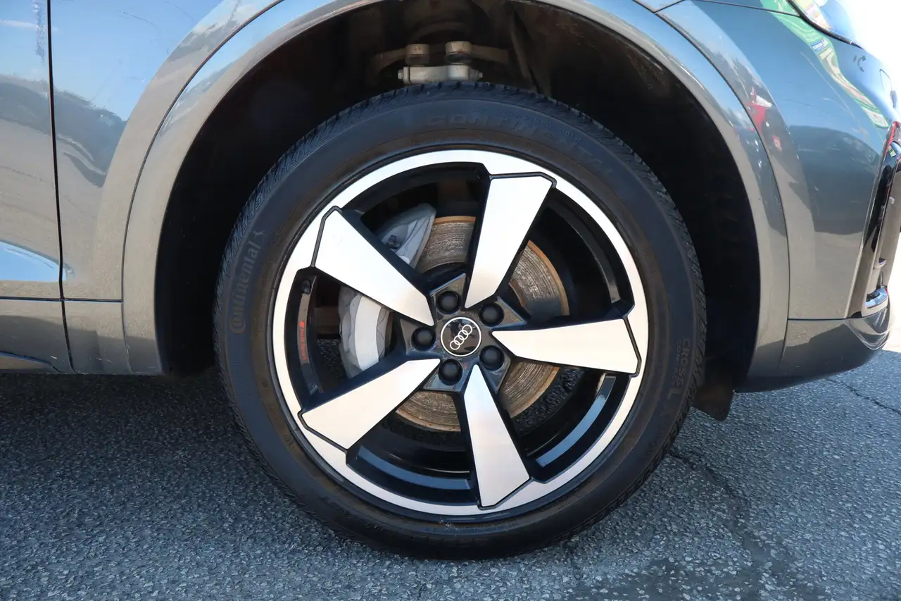 Audi Q5 - Image 32