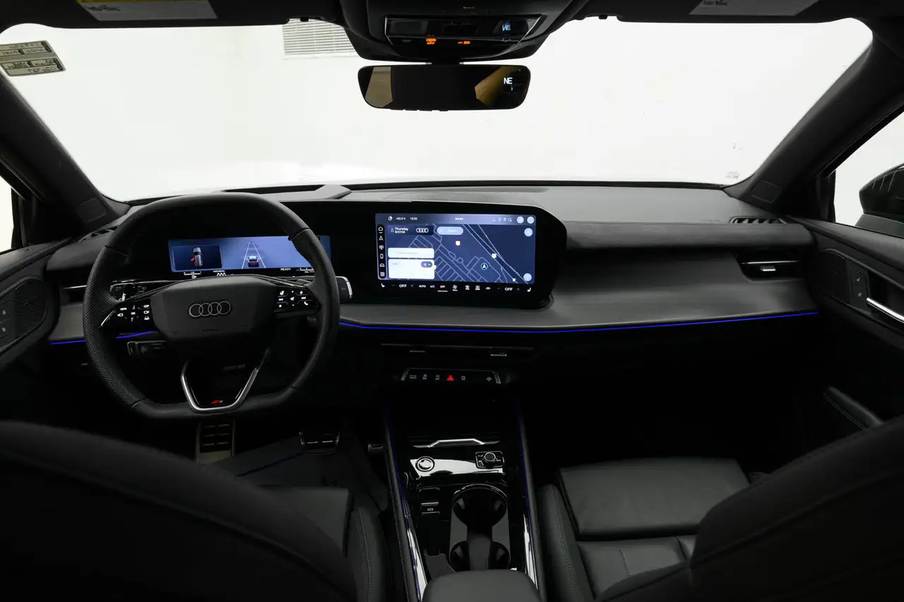 Audi Q3 - Image 28
