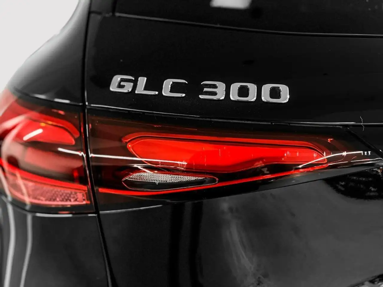 Mercedes-Benz GLC - Image 9
