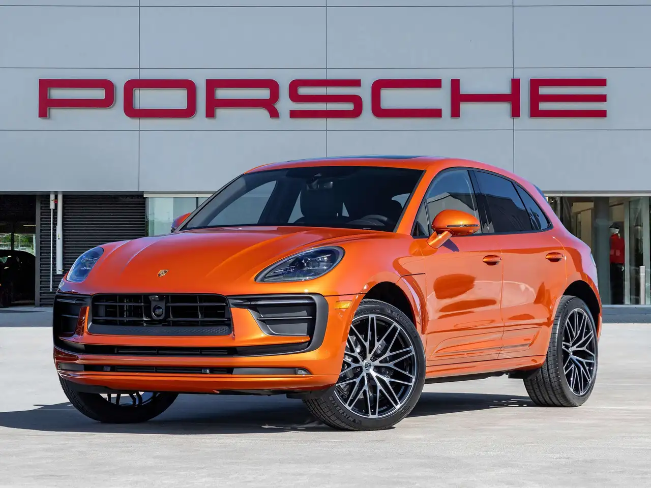 Porsche Macan - Image 1