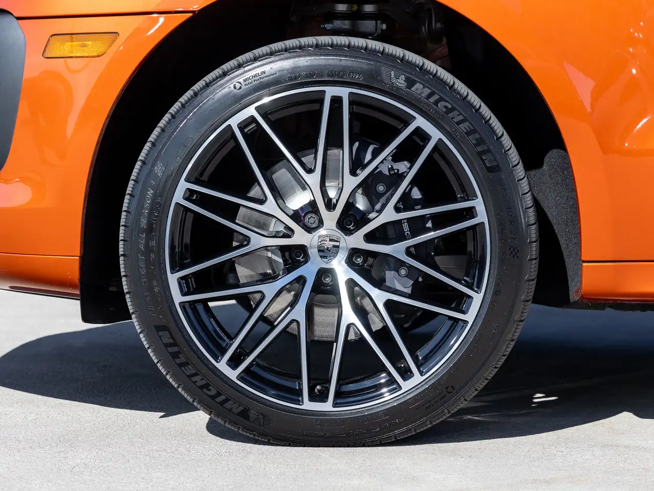 Porsche Macan - Image 3