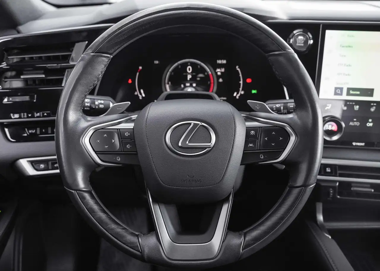 Lexus RX 350 - Image 15