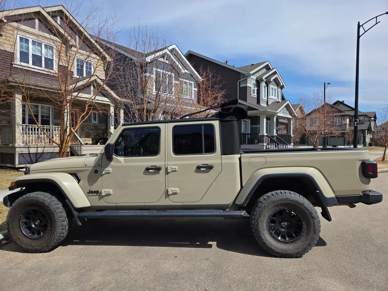 Jeep Gladiator - Image 17