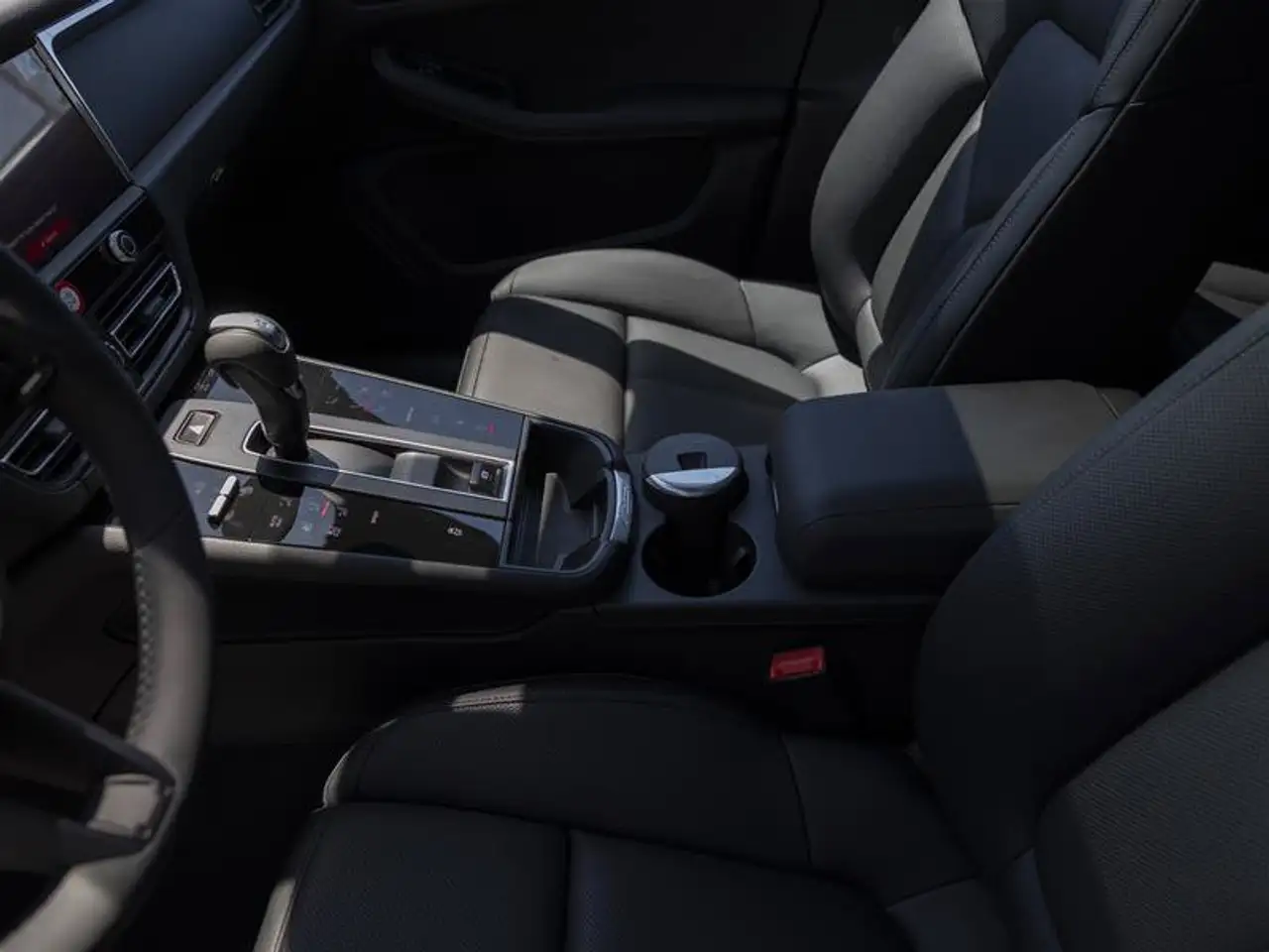 Porsche Macan - Image 20