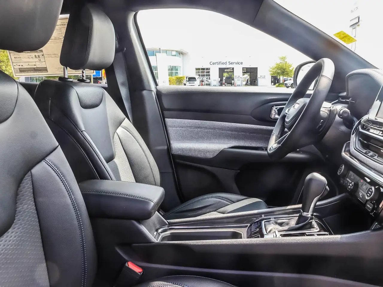 Jeep Compass - Image 24