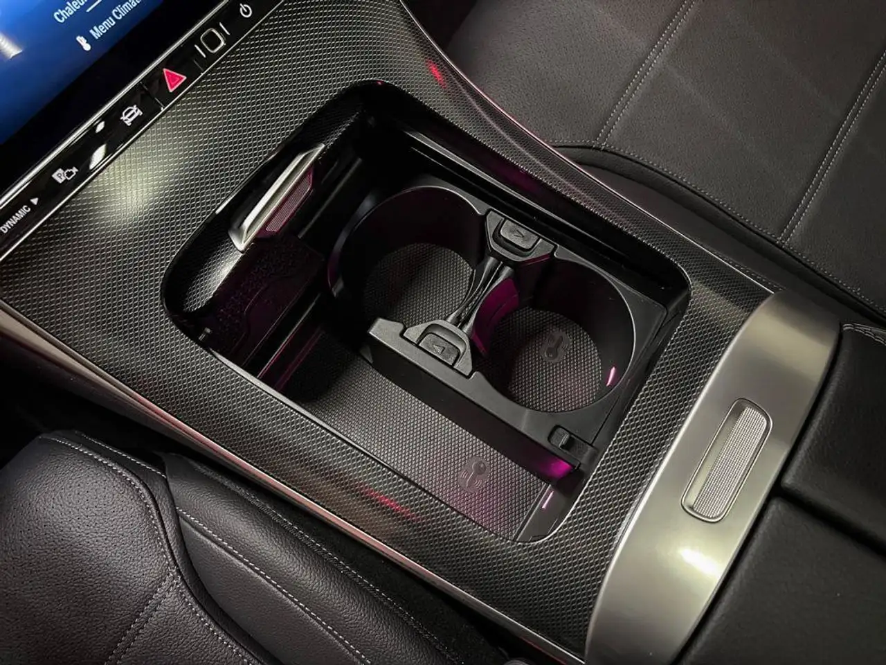 Mercedes-Benz C-Class - Image 17