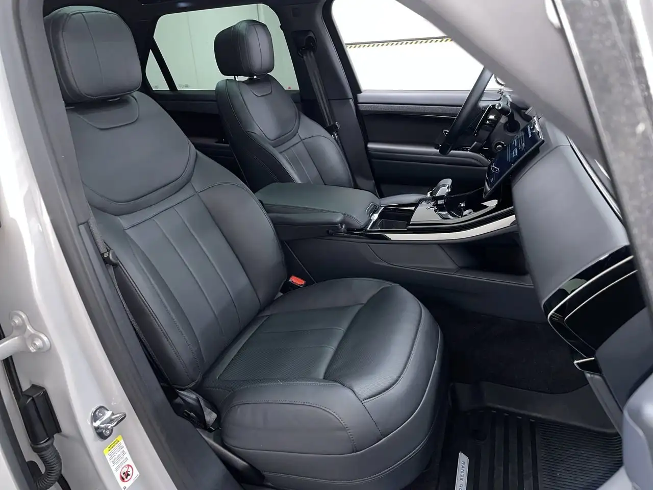 Land Rover Range Rover Sport - Image 33