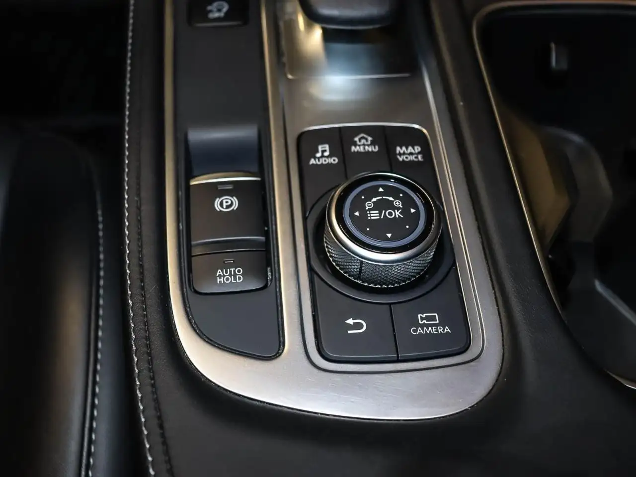 Infiniti QX60 - Image 17