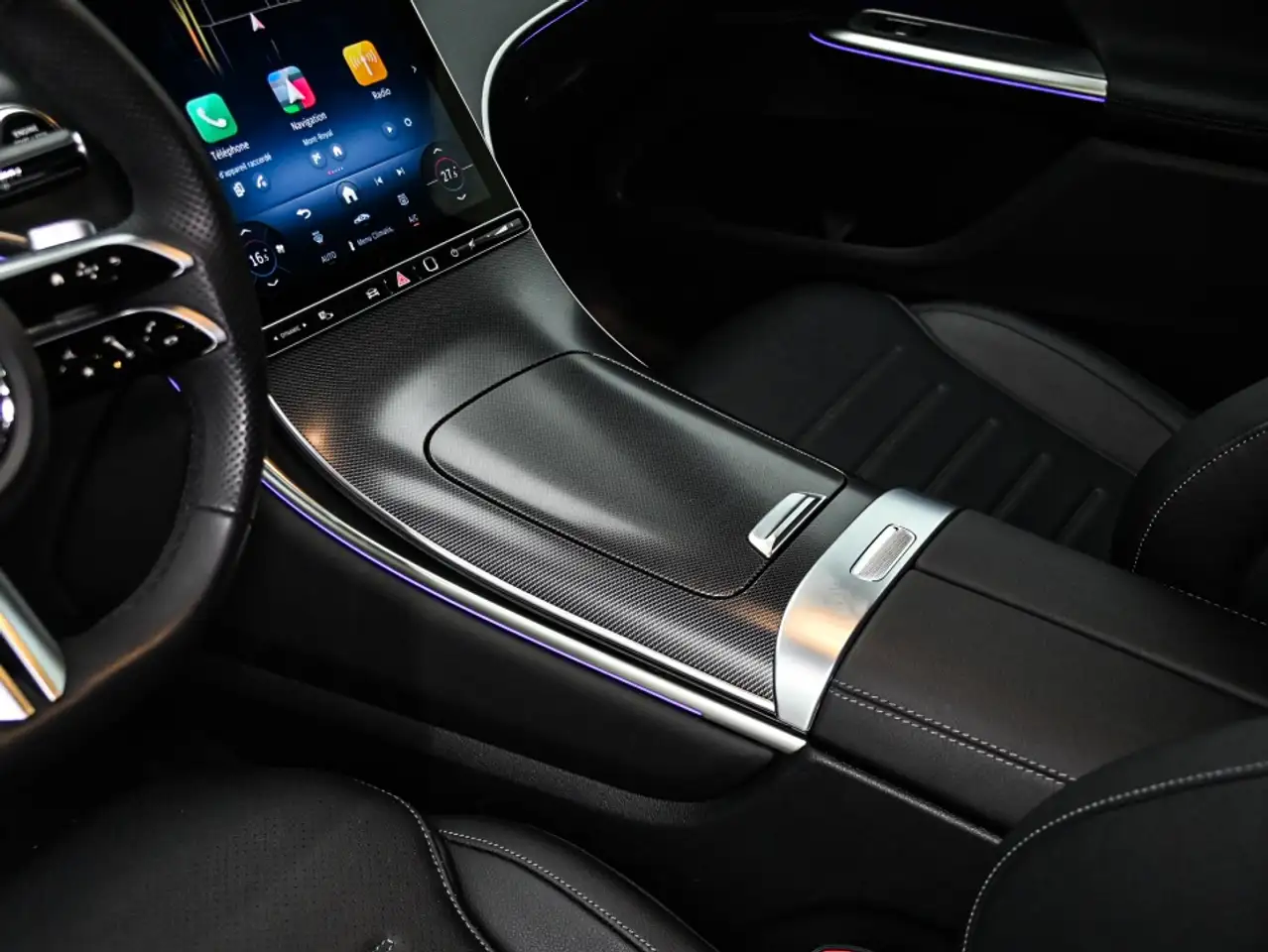 Mercedes-Benz GLC - Image 22