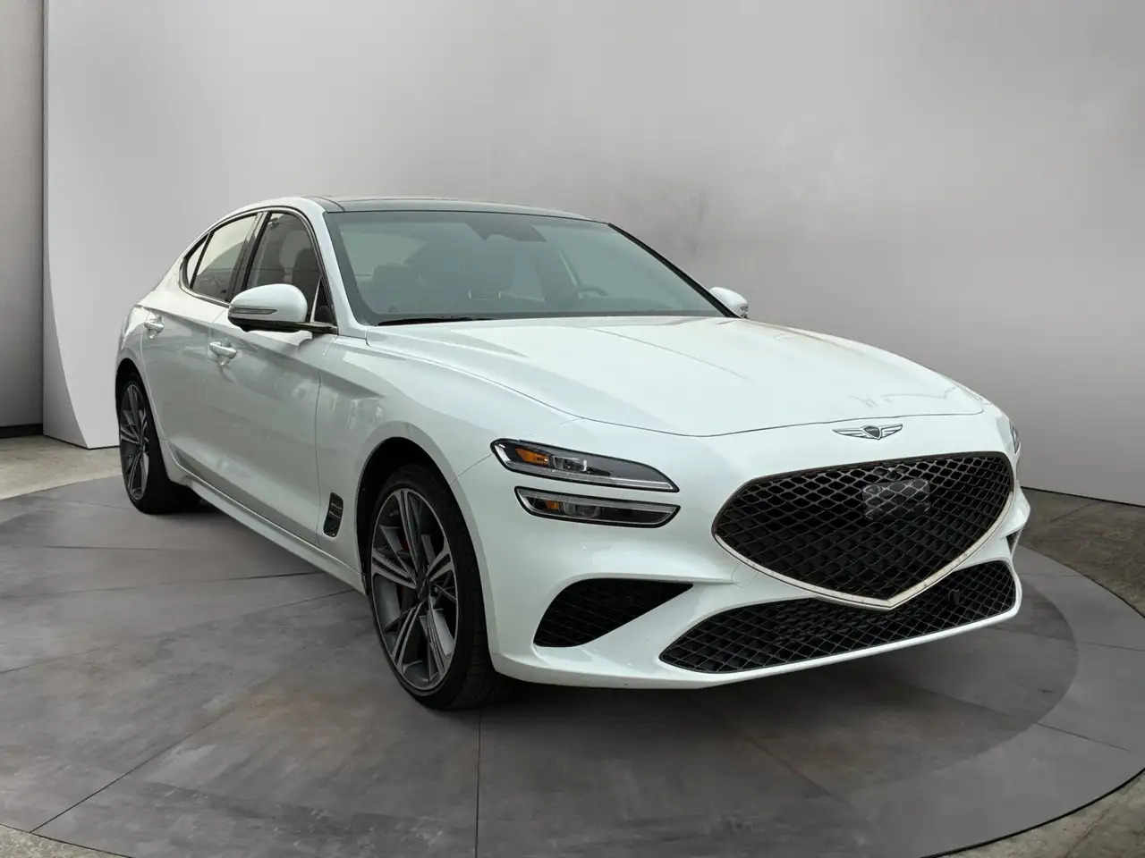 Genesis G70 - Image 6
