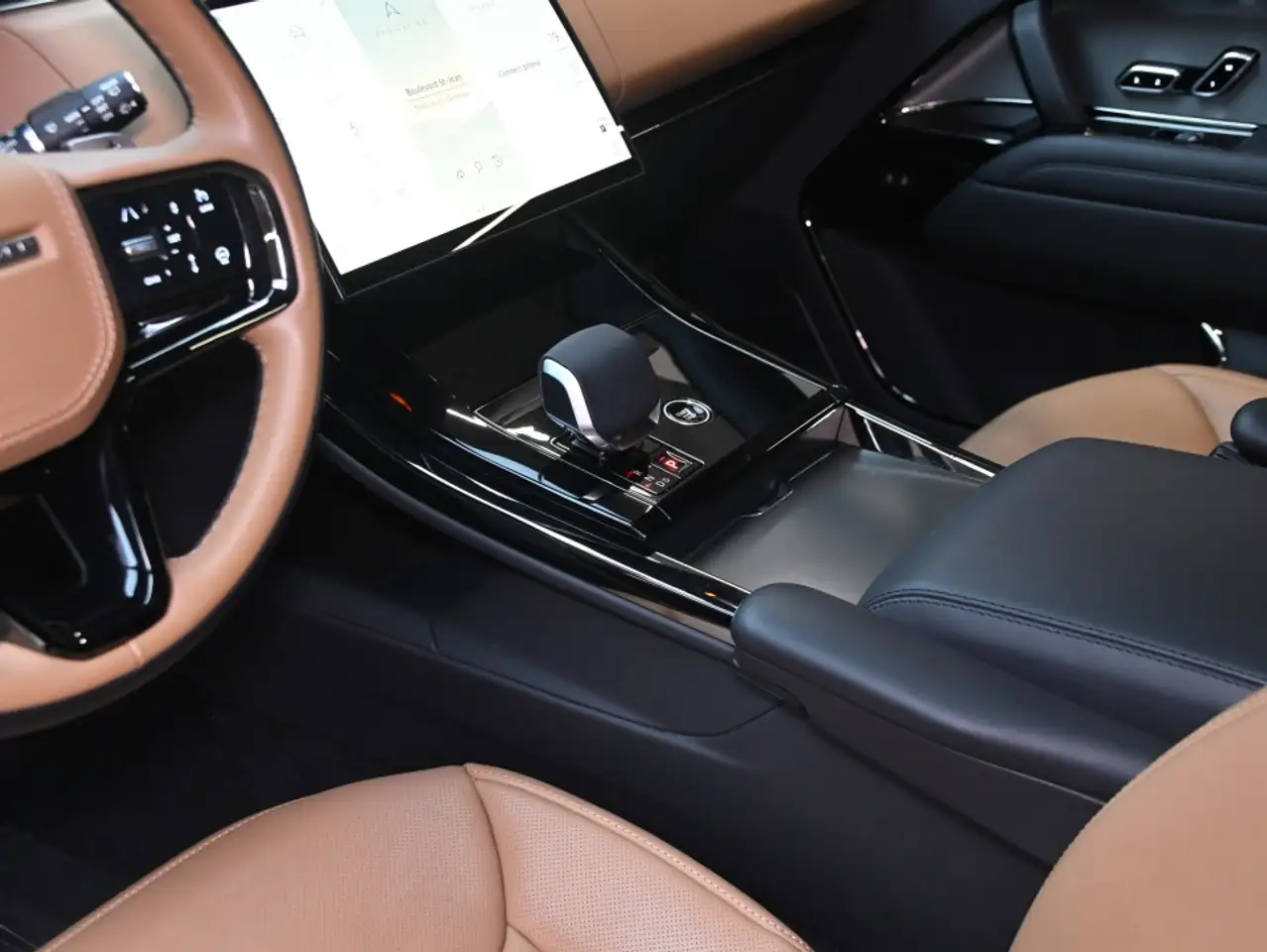 Land Rover Range Rover Sport - Image 11