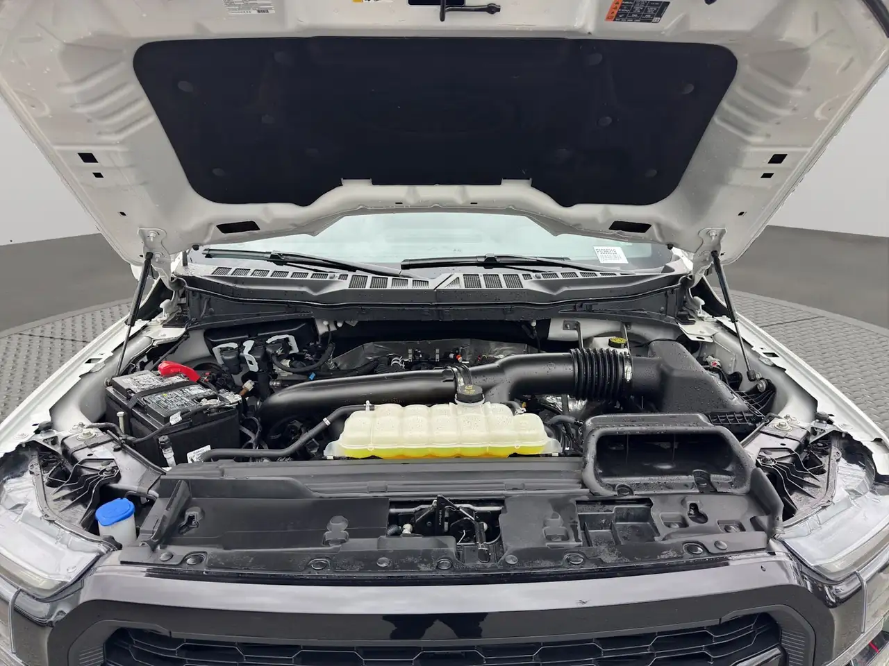 Ford F-150 - Image 7